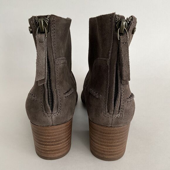 UGG Bootie Women 6M Brown Suede Short Ankle Boots Stacked Heel - Picture 7 of 12